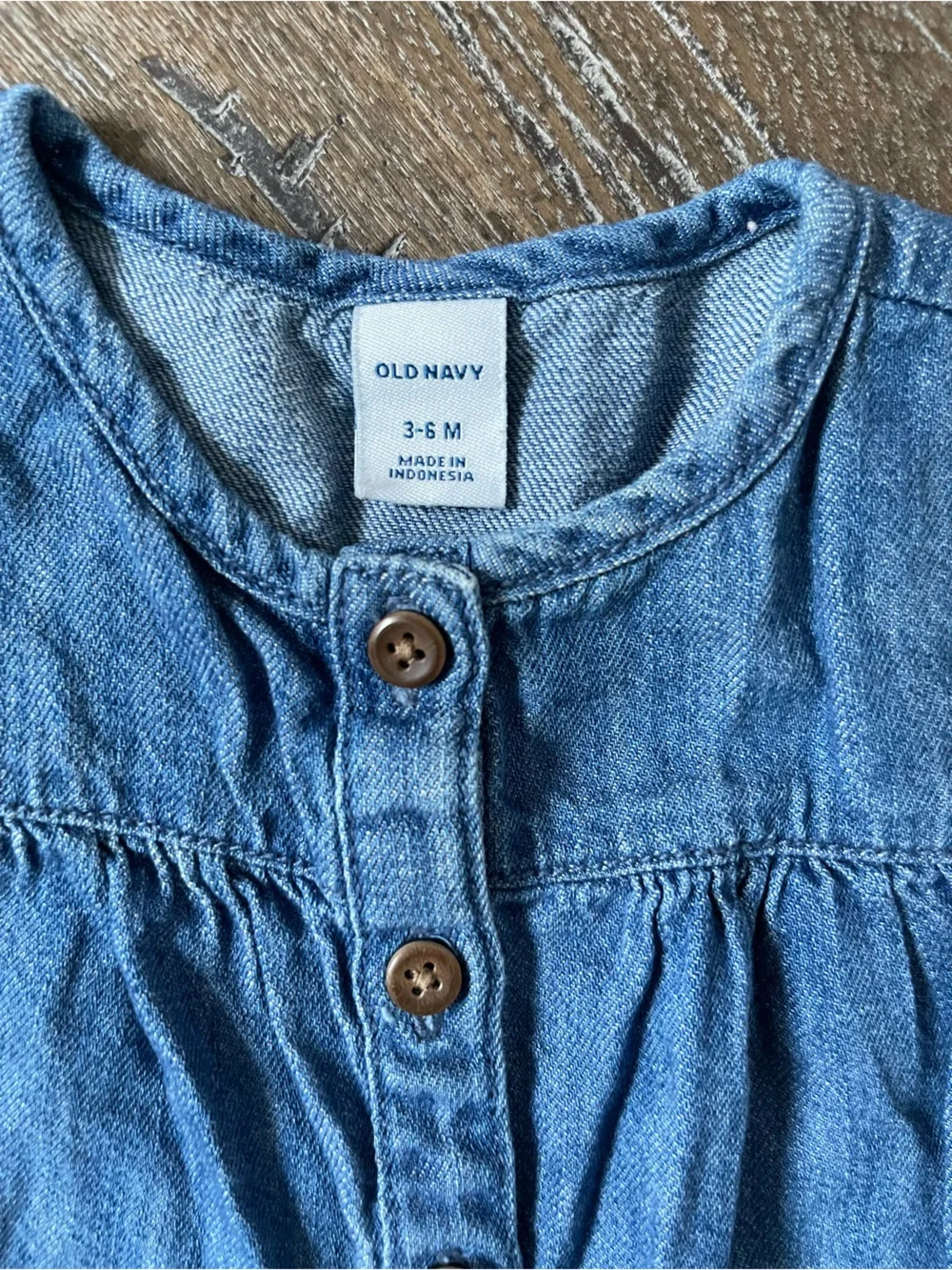 Old Navy Blue Denim Button-Front Top